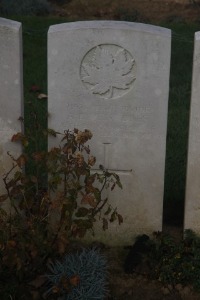 Aubigny Communal Cemetery Extension - Venables, A E