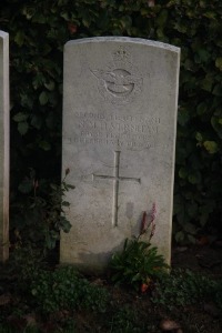 Aubigny Communal Cemetery Extension - Vernham, Noel Mark Hodson