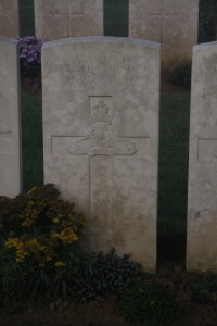 Aubigny Communal Cemetery Extension - Vernon, George Edward