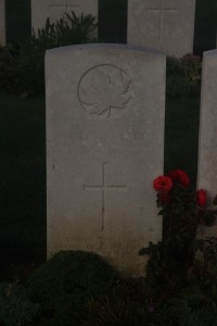 Aubigny Communal Cemetery Extension - Walker, Harry