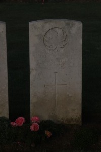 Aubigny Communal Cemetery Extension - Walter, Michel