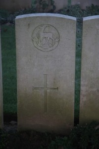 Aubigny Communal Cemetery Extension - Ward, W E