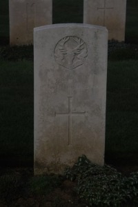Aubigny Communal Cemetery Extension - Watt, J A