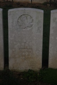 Aubigny Communal Cemetery Extension - Whiddett, Jack Alfred