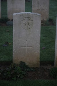 Aubigny Communal Cemetery Extension - Whitehead, W