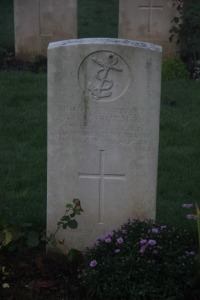 Aubigny Communal Cemetery Extension - Whiteman, John
