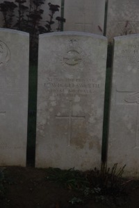 Aubigny Communal Cemetery Extension - Wigglesworth, F