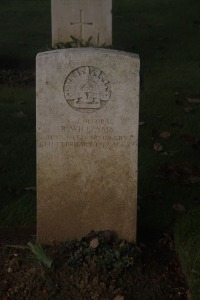 Aubigny Communal Cemetery Extension - Williams, Robert