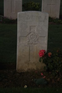Aubigny Communal Cemetery Extension - Wilson, A S