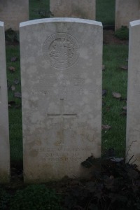 Aubigny Communal Cemetery Extension - Winter, F W