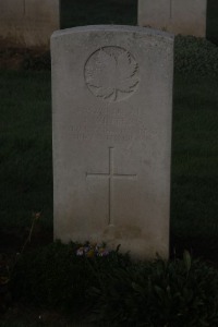 Aubigny Communal Cemetery Extension - Winters, J