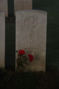 Aubigny Communal Cemetery Extension - Wootton, S