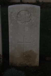 Aubigny Communal Cemetery Extension - Youlton, W H