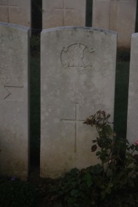 Aubigny Communal Cemetery Extension - Young, P