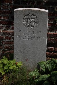Ham British Cemetery Muille-Villette - Glass, R