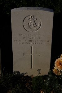 Munich Trench British Cemetery - White, W
