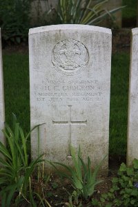Gordon Dump Cemetery Ovillers-La Boisselle - Gudgeon, H C