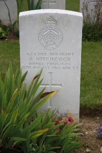 Gordon Dump Cemetery Ovillers-La Boisselle - Hitchcock, Harry