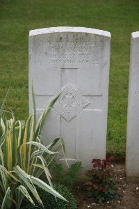 Gordon Dump Cemetery Ovillers-La Boisselle - Main, Richard Stevens