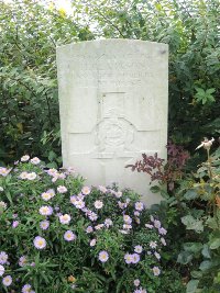 Quesnoy Farm Military Cemetery - Clarkson, Harry