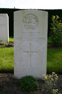 Mons (Bergen) Communal Cemetery - Austen, J