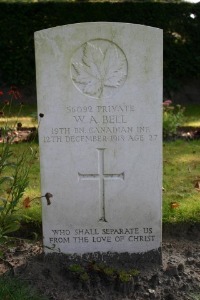 Mons (Bergen) Communal Cemetery - Bell, William Alfred