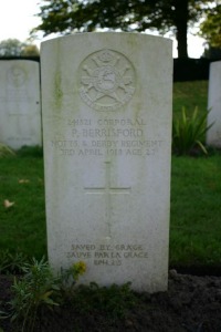 Mons (Bergen) Communal Cemetery - Bertrancourt, H