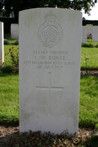 Mons (Bergen) Communal Cemetery - Bunce, Leonard William