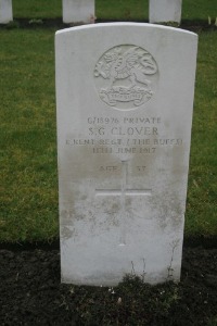 Mons (Bergen) Communal Cemetery - Clover, S G
