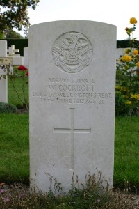 Mons (Bergen) Communal Cemetery - Cockroft, Willie