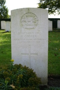 Mons (Bergen) Communal Cemetery - Cooper, E