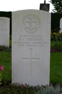 Mons (Bergen) Communal Cemetery - Crocker, H T