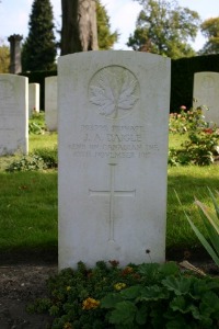 Mons (Bergen) Communal Cemetery - Daigle, Joseph Andrew