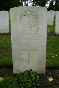 Mons (Bergen) Communal Cemetery - Dennis, Wilfrid John