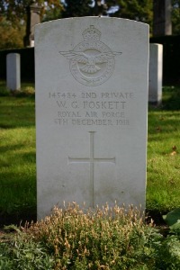Mons (Bergen) Communal Cemetery - Foskett, W G