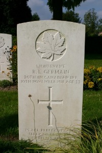 Mons (Bergen) Communal Cemetery - Germain, Russell Longworth