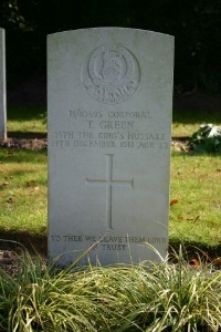 Mons (Bergen) Communal Cemetery - Green, Thomas