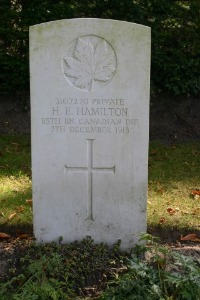 Mons (Bergen) Communal Cemetery - Hamilton, H E
