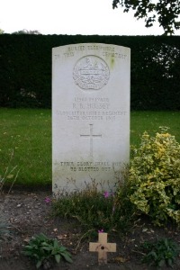 Mons (Bergen) Communal Cemetery - Hussey, R B
