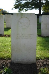 Mons (Bergen) Communal Cemetery - James, Montague Pickett