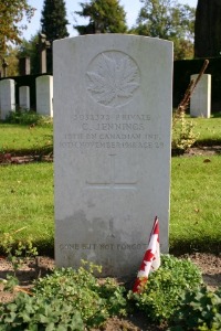 Mons (Bergen) Communal Cemetery - Jennings, Clifford