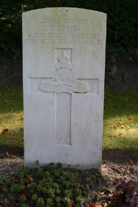 Mons (Bergen) Communal Cemetery - Lewis, Thomas