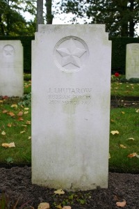 Mons (Bergen) Communal Cemetery - Lhutarow, J