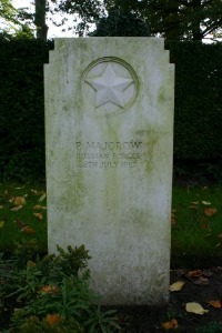 Mons (Bergen) Communal Cemetery - Majorow, P