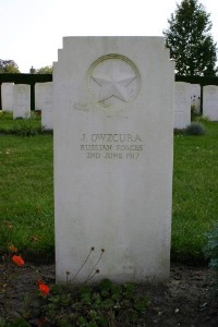 Mons (Bergen) Communal Cemetery - Owzcura, J
