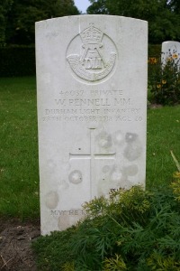 Mons (Bergen) Communal Cemetery - Pennig, J L