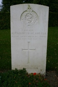 Mons (Bergen) Communal Cemetery - Robinson, Hugh Huntley