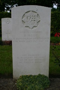 Mons (Bergen) Communal Cemetery - Rose, A