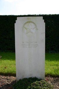 Mons (Bergen) Communal Cemetery - Salikow, N