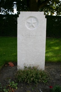 Mons (Bergen) Communal Cemetery - Senjelnjekow, N